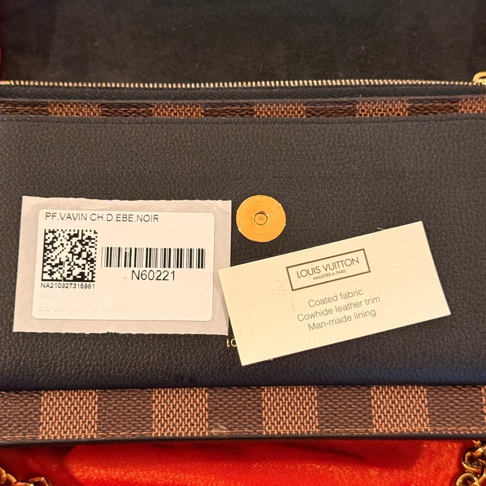 Louis Vuitton Checkered Brown and Black Crossbody Bag - Picture 10 of 11